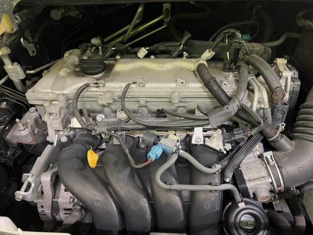 ヴォクシー ZS 煌Z 純正8型ナビ 両側電動ドア バックカメラ 禁煙車 ハーフレザーシート スマートキー HIDヘッド ビルトインETC オートエアコン 純正16インチアルミ Bluetooth CD DVD再生(19枚目)