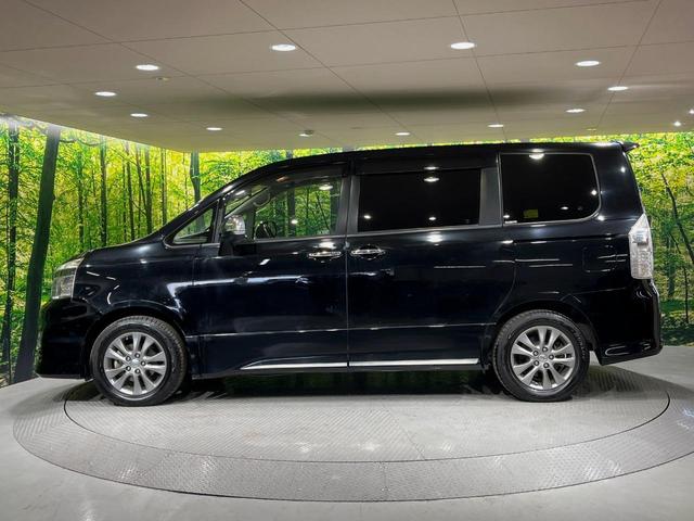 ヴォクシー ZS 煌Z 純正8型ナビ 両側電動ドア バックカメラ 禁煙車 ハーフレザーシート スマートキー HIDヘッド ビルトインETC オートエアコン 純正16インチアルミ Bluetooth CD DVD再生(54枚目)