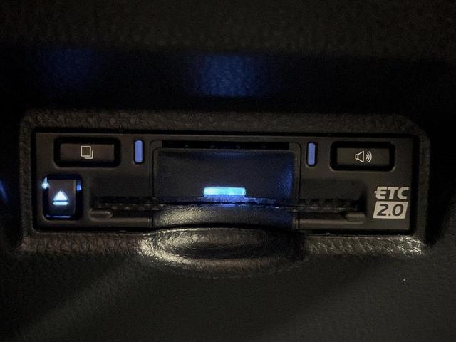 ヴォクシー S-Z 後席モニター 純正10.5型ナビ バックカメラ 両側電動スライドドア 禁煙車 スマートキー 衝突軽減装置 LEDヘッドライト 純正アルミホイール オートライト アダプティブクルーズコントロール(6枚目)