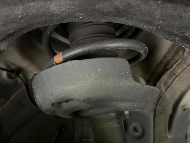 ヴォクシー S-Z 後席モニター 純正10.5型ナビ バックカメラ 両側電動スライドドア 禁煙車 スマートキー 衝突軽減装置 LEDヘッドライト 純正アルミホイール オートライト アダプティブクルーズコントロール(24枚目)