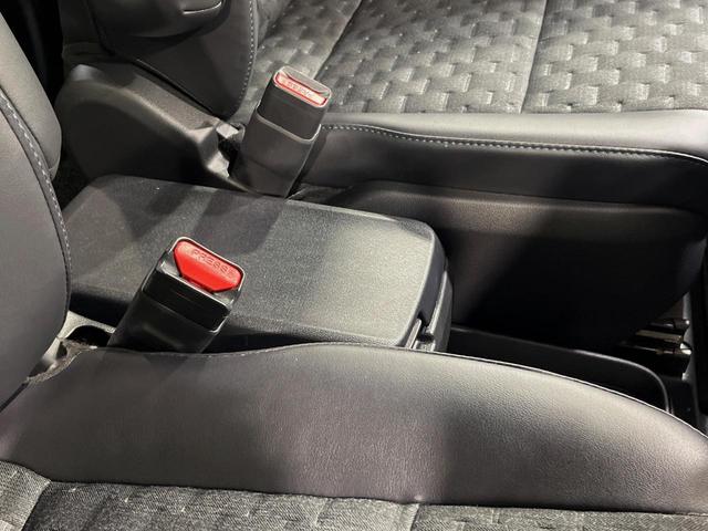 ヴォクシー S-Z 後席モニター 純正10.5型ナビ バックカメラ 両側電動スライドドア 禁煙車 スマートキー 衝突軽減装置 LEDヘッドライト 純正アルミホイール オートライト アダプティブクルーズコントロール(44枚目)