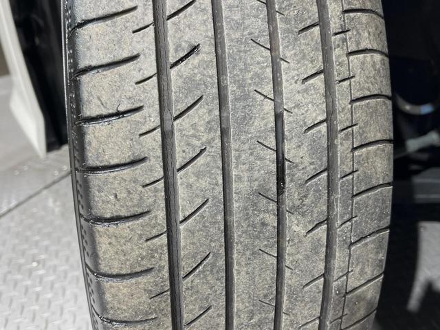 ヴォクシー S-Z 後席モニター 純正10.5型ナビ バックカメラ 両側電動スライドドア 禁煙車 スマートキー 衝突軽減装置 LEDヘッドライト 純正アルミホイール オートライト アダプティブクルーズコントロール(52枚目)