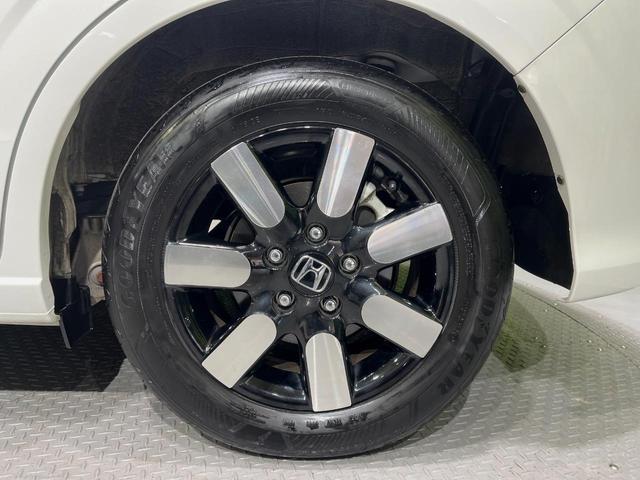 フリード エアー EX 7人 純正9型ナビ 両側電動ドア 禁煙車 バックカメラ ETC リアクーラー ブラインドスポットモニター シートヒーター 純正15インチアルミ ホンダセンシング レーダークルーズ LEDヘッドライト(38枚目)