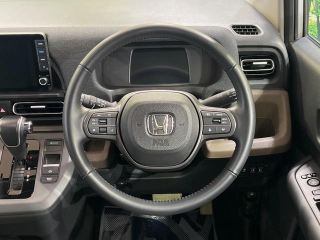 フリード エアー EX 7人 純正9型ナビ 両側電動ドア 禁煙車 バックカメラ ETC リアクーラー ブラインドスポットモニター シートヒーター 純正15インチアルミ ホンダセンシング レーダークルーズ LEDヘッドライト(51枚目)