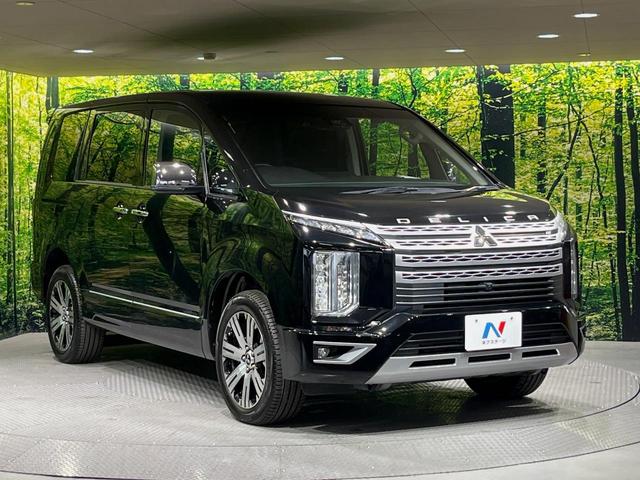 デリカD:5 P 4WD 両側電動ドア 全周囲カメラ 衝突被害軽減システム レーダークルーズ 禁煙車 パワーシート ドラレコ スマートキー LEDヘッド ETC オートライト デュアルエアコン 純正18インチアルミ(17枚目)