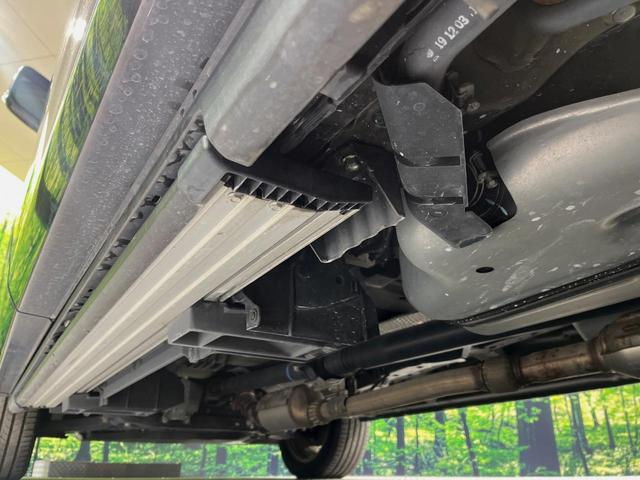 デリカD:5 P 4WD 両側電動ドア 全周囲カメラ 衝突被害軽減システム レーダークルーズ 禁煙車 パワーシート ドラレコ スマートキー LEDヘッド ETC オートライト デュアルエアコン 純正18インチアルミ(23枚目)