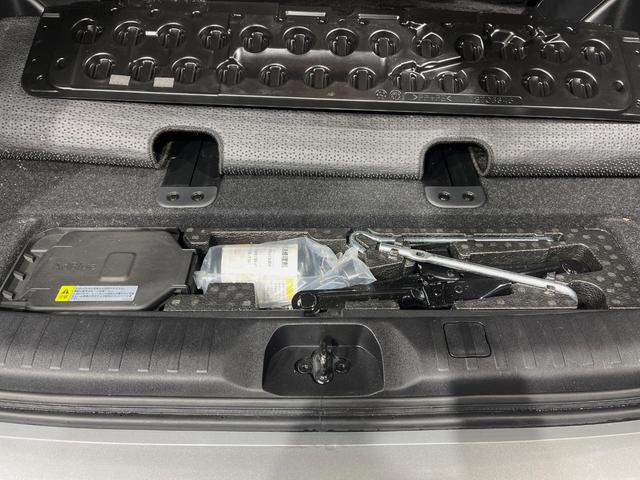 デリカD:5 P 4WD 両側電動ドア 全周囲カメラ 衝突被害軽減システム レーダークルーズ 禁煙車 パワーシート ドラレコ スマートキー LEDヘッド ETC オートライト デュアルエアコン 純正18インチアルミ(46枚目)