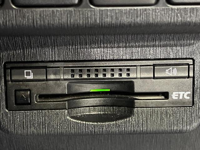 プリウスアルファ Gツーリングセレクション プリクラッシュセーフティ レーダークルーズ 純正ナビ 禁煙車 バックカメラ ETC ドライブレコーダー パワーシート LEDヘッドライト LEDフォグランプ フルセグTV Bluetooth(7枚目)