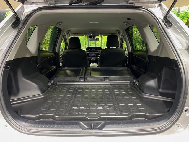 プリウスアルファ Gツーリングセレクション プリクラッシュセーフティ レーダークルーズ 純正ナビ 禁煙車 バックカメラ ETC ドライブレコーダー パワーシート LEDヘッドライト LEDフォグランプ フルセグTV Bluetooth(10枚目)