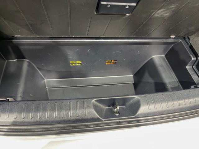 プリウスアルファ Gツーリングセレクション プリクラッシュセーフティ レーダークルーズ 純正ナビ 禁煙車 バックカメラ ETC ドライブレコーダー パワーシート LEDヘッドライト LEDフォグランプ フルセグTV Bluetooth(56枚目)