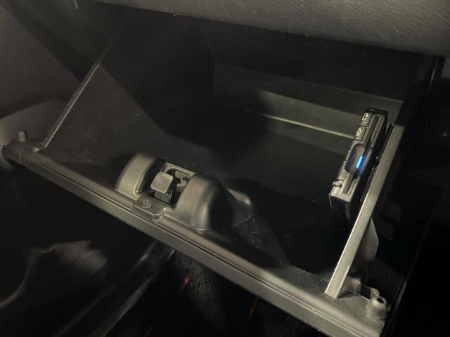 ワゴンＲスティングレー ハイブリッドＸ　ディスプレイオーディオ　バックカメラ　衝突軽減装置　スマートキー　ＥＴＣ　ＬＥＤヘッドライト　ドライブレコーダー　オートエアコン　オートライト　アイドリングストップ　ＣＤ／ＤＶＤ再生（51枚目）