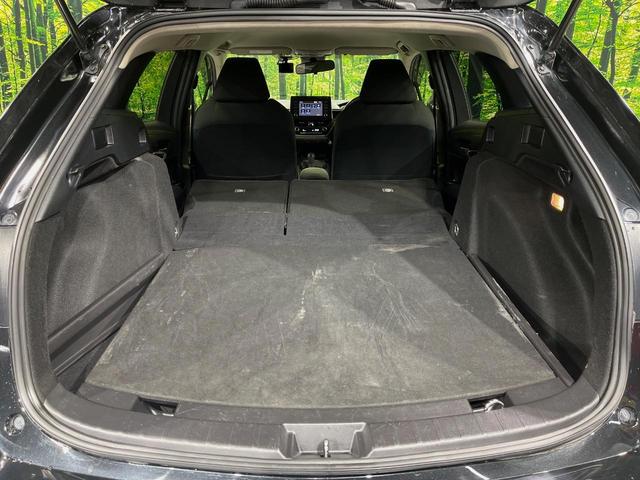 カローラツーリング ハイブリッド S 純正ディスプレイオーディオナビ付 バックカメラ ETC ドライブレコーダー 禁煙車 衝突軽減装置 スマートキー オートエアコン LEDヘッドライト 純正アルミホイール レーダークルーズコントロール(10枚目)