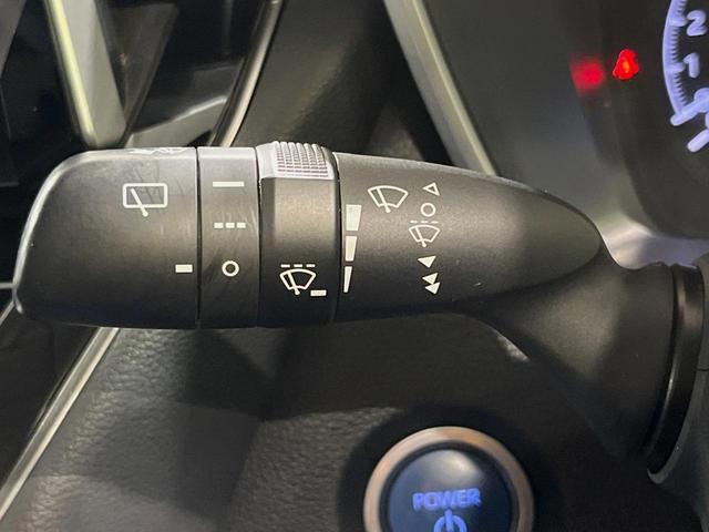 カローラツーリング ハイブリッド S 純正ディスプレイオーディオナビ付 バックカメラ ETC ドライブレコーダー 禁煙車 衝突軽減装置 スマートキー オートエアコン LEDヘッドライト 純正アルミホイール レーダークルーズコントロール(29枚目)