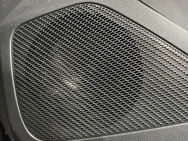 カローラツーリング ハイブリッド S 純正ディスプレイオーディオナビ付 バックカメラ ETC ドライブレコーダー 禁煙車 衝突軽減装置 スマートキー オートエアコン LEDヘッドライト 純正アルミホイール レーダークルーズコントロール(39枚目)