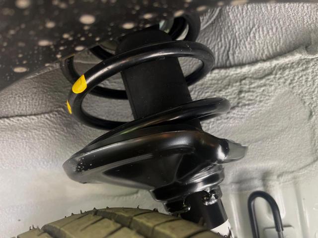 エブリイワゴン ＰＺターボスペシャル　届出済未使用車　両側パワースライドドア　電動オートステップ　デュアルカメラブレーキサポート　ＬＥＤヘッドライト　ＬＥＤルームランプ　シートヒーター　純正１４インチアルミ　スマートキー（21枚目）