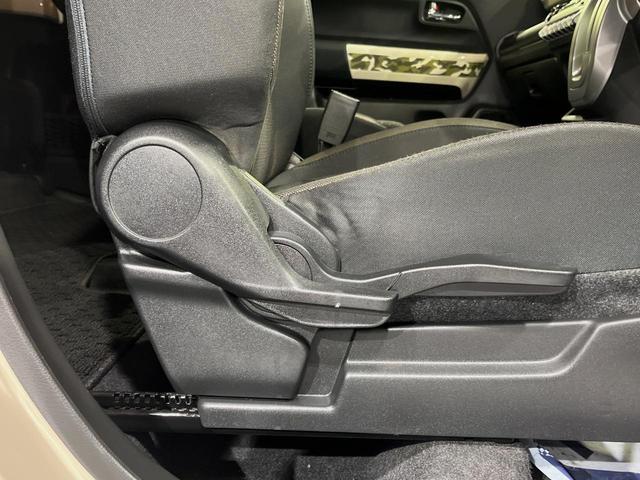 クロスビー ハイブリッドMZ 純正8型ナビ 全周囲カメラ 衝突軽減システム 禁煙車 ETC ドライブレコーダー カモフラージュ柄サイドデカール LEDヘッドライト クルコン シートヒーター パーキングセンサー Bluetooth(32枚目)