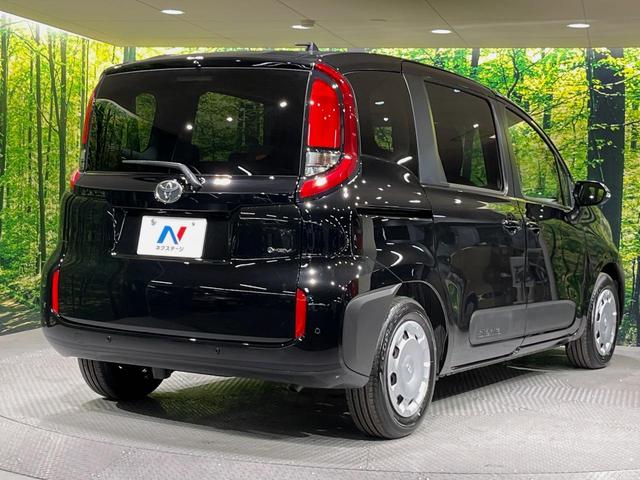 シエンタ ハイブリッドＸ　７人　登録済未使用車　電動スライドドア　衝突被害軽減システム　レーダークルーズコントロール　コーナーセンサー　スマートキー　ＬＥＤヘッドライト　オートマチックハイビーム　オートライト　オートエアコン（18枚目）