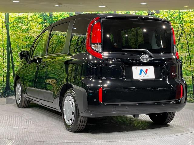 シエンタ ハイブリッドＸ　７人　登録済未使用車　電動スライドドア　衝突被害軽減システム　レーダークルーズコントロール　コーナーセンサー　スマートキー　ＬＥＤヘッドライト　オートマチックハイビーム　オートライト　オートエアコン（51枚目）