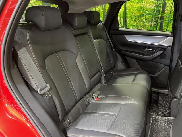 ＣＸ－６０ ＸＤ　Ｌパッケージ　黒革シート　１２．３型ナビ　全周囲カメラ　禁煙車　クルージングトラフィックサポート　ハンズフリー電動リアゲート　全席シートヒーター　前席パワーシート　ＡＣ１５０Ｗ　ワイヤレス充電　衝突軽減（10枚目）