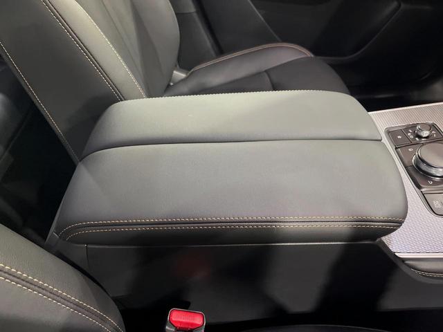 ＣＸ－６０ ＸＤ　Ｌパッケージ　黒革シート　１２．３型ナビ　全周囲カメラ　禁煙車　クルージングトラフィックサポート　ハンズフリー電動リアゲート　全席シートヒーター　前席パワーシート　ＡＣ１５０Ｗ　ワイヤレス充電　衝突軽減（60枚目）