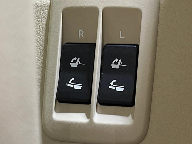 ランドクルーザープラド TX Lパッケージ マットブラックエディション 4WD 7人乗り サンルーフ 9インチディスプレイオーディオ 全周囲カメラ 衝突被害軽減システム レーダークルーズコントロール 禁煙車 レザーシート スマートキー LEDヘッドライト ビルトインETC(38枚目)