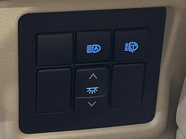 ランドクルーザープラド TX Lパッケージ マットブラックエディション 4WD 7人乗り サンルーフ 9インチディスプレイオーディオ 全周囲カメラ 衝突被害軽減システム レーダークルーズコントロール 禁煙車 レザーシート スマートキー LEDヘッドライト ビルトインETC(39枚目)