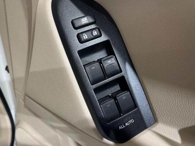 ランドクルーザープラド TX Lパッケージ マットブラックエディション 4WD 7人乗り サンルーフ 9インチディスプレイオーディオ 全周囲カメラ 衝突被害軽減システム レーダークルーズコントロール 禁煙車 レザーシート スマートキー LEDヘッドライト ビルトインETC(46枚目)