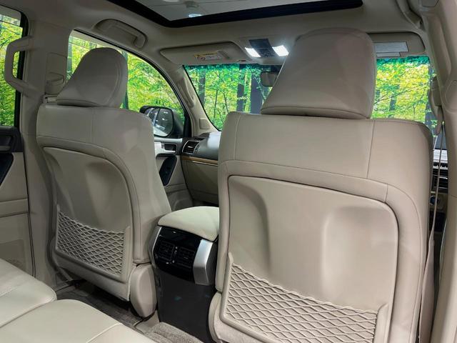 ランドクルーザープラド TX Lパッケージ マットブラックエディション 4WD 7人乗り サンルーフ 9インチディスプレイオーディオ 全周囲カメラ 衝突被害軽減システム レーダークルーズコントロール 禁煙車 レザーシート スマートキー LEDヘッドライト ビルトインETC(50枚目)