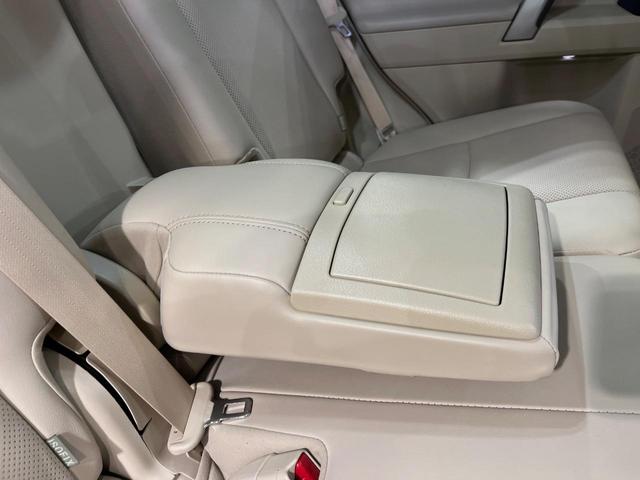 ランドクルーザープラド TX Lパッケージ マットブラックエディション 4WD 7人乗り サンルーフ 9インチディスプレイオーディオ 全周囲カメラ 衝突被害軽減システム レーダークルーズコントロール 禁煙車 レザーシート スマートキー LEDヘッドライト ビルトインETC(53枚目)