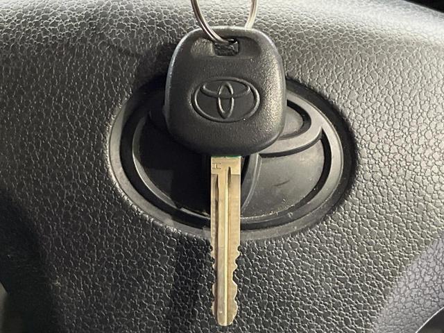 �y�L�[���X�z�������ꂽ�ꏊ����ł��{�^����Ńh�A�̊J���E�{�����ł���̂łƂ��Ă��֗��I�h�A�̌�������ɏ������邱�Ƃ�����܂����