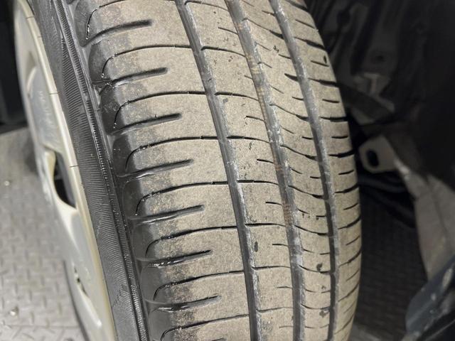 アクア Ｓスタイルブラック　純正ナビ　衝突軽減システム　禁煙車　バックカメラ　ＥＴＣ　ドライブレコーダー　フルセグＴＶ　Ｂｌｕｅｔｏｏｔｈ　スマートキー　プッシュスタート　オートライト　オートエアコン（25枚目）