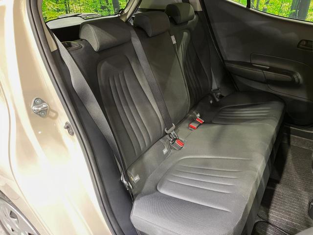 アクア Ｘ　ナビ付ディスプレイオーディオ　禁煙車　ＡＣ１００Ｖ電源　トヨタセーフティセンス　レーダークルーズ　バックカメラ　ＥＴＣ　ＬＥＤヘッドライト　Ｂｌｕｅｔｏｏｔｈ　スマートキー　オートエアコン（9枚目）