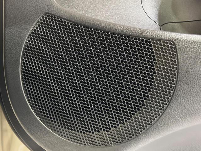 アクア Ｘ　ナビ付ディスプレイオーディオ　禁煙車　ＡＣ１００Ｖ電源　トヨタセーフティセンス　レーダークルーズ　バックカメラ　ＥＴＣ　ＬＥＤヘッドライト　Ｂｌｕｅｔｏｏｔｈ　スマートキー　オートエアコン（42枚目）