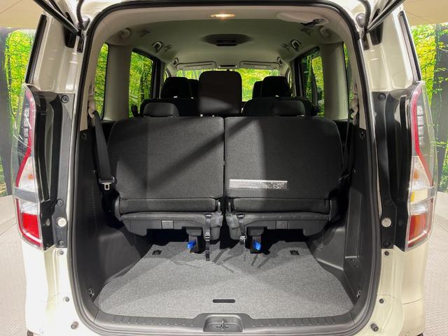 セレナ e-パワー ハイウェイスターV 両側電動ドア 全周囲カメラ 衝突被害軽減システム 禁煙車 ドラレコ コーナーセンサー スマートキー LEDヘッド ビルトインETC クルコン 純正15インチアルミ オートライト オートエアコン(11枚目)