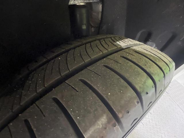 セレナ e-パワー ハイウェイスターV 両側電動ドア 全周囲カメラ 衝突被害軽減システム 禁煙車 ドラレコ コーナーセンサー スマートキー LEDヘッド ビルトインETC クルコン 純正15インチアルミ オートライト オートエアコン(26枚目)