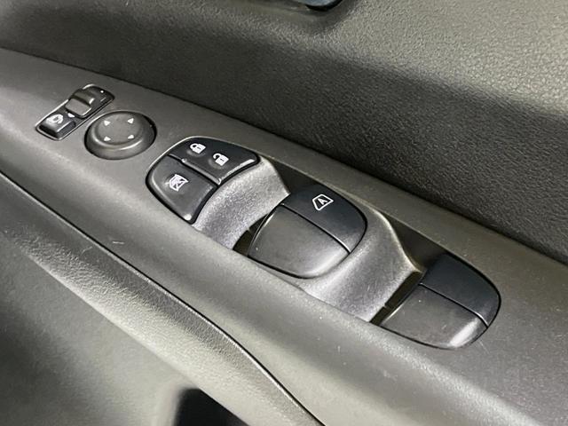 セレナ e-パワー ハイウェイスターV 両側電動ドア 全周囲カメラ 衝突被害軽減システム 禁煙車 ドラレコ コーナーセンサー スマートキー LEDヘッド ビルトインETC クルコン 純正15インチアルミ オートライト オートエアコン(59枚目)