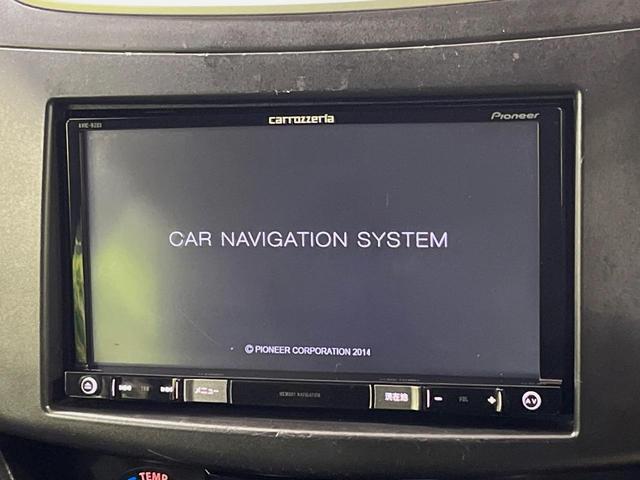 �y�i�r�Q�[�V�����z�g���₷���i�r�ŖړI�n�܂ł�������ē����Ă���܂��B�e��I�[�f�B�I�Đ��@�\���[�����Ă���A���Ԃ̉^�]������Ɋy�����Ȃ�܂��I�I