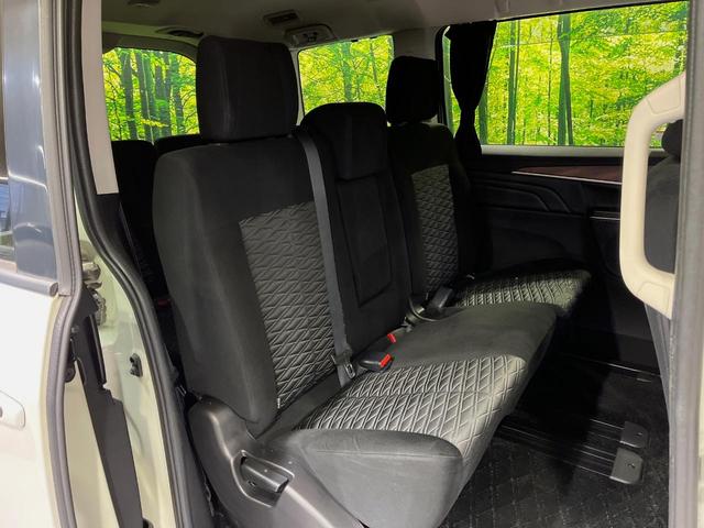 デリカＤ：５ Ｇ　パワーパッケージ　４ＷＤ　ディーゼル（軽油）　両側電動ドア　後席モニター　バックカメラ　衝突被害軽減システム　レーダークルーズ　禁煙車　電動リアゲート　パワーシート　ドラレコ　スマートキー　ＬＥＤヘッド　ＥＴＣ（9枚目）