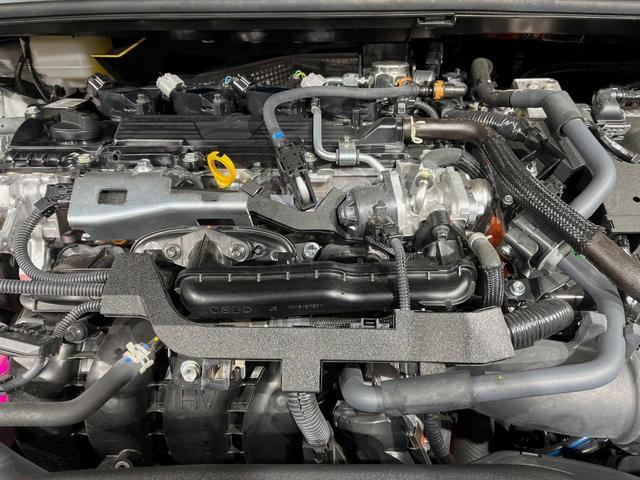 プリウス Ｚ　フルエアロ　バックカメラ　衝突被害軽減システム　レーダークルーズ　禁煙車　電動リアゲート　レザー調シート　前席シートエアコン　パワーシート　コーナーセンサー　スマートキー　ＬＥＤヘッド　ＥＴＣ２．０（18枚目）