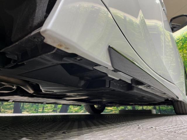 プリウス Ｚ　フルエアロ　バックカメラ　衝突被害軽減システム　レーダークルーズ　禁煙車　電動リアゲート　レザー調シート　前席シートエアコン　パワーシート　コーナーセンサー　スマートキー　ＬＥＤヘッド　ＥＴＣ２．０（23枚目）