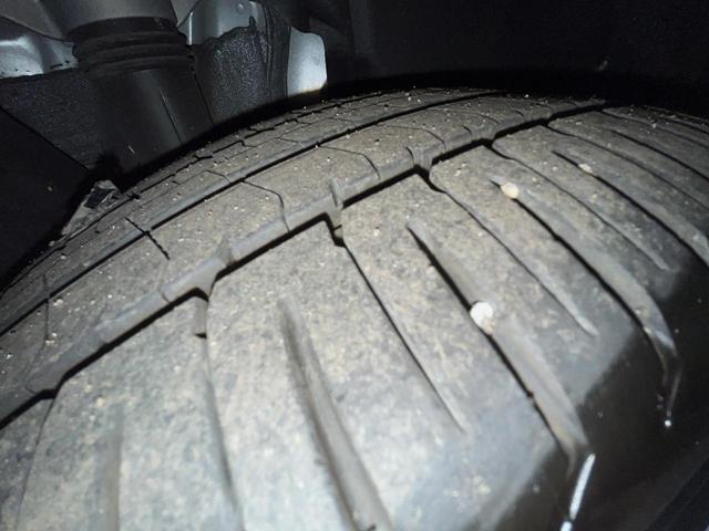 プリウス Ｚ　フルエアロ　バックカメラ　衝突被害軽減システム　レーダークルーズ　禁煙車　電動リアゲート　レザー調シート　前席シートエアコン　パワーシート　コーナーセンサー　スマートキー　ＬＥＤヘッド　ＥＴＣ２．０（26枚目）