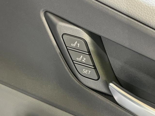 プリウス Ｚ　フルエアロ　バックカメラ　衝突被害軽減システム　レーダークルーズ　禁煙車　電動リアゲート　レザー調シート　前席シートエアコン　パワーシート　コーナーセンサー　スマートキー　ＬＥＤヘッド　ＥＴＣ２．０（49枚目）