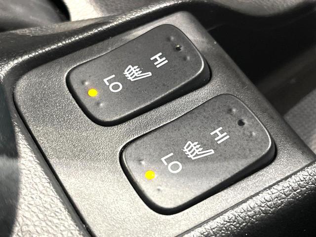 フィット １３Ｇ・Ｆパッケージ　コンフォートエディション　ＳＤナビ　バックカメラ　禁煙車　ＬＥＤヘッドライト　ＥＴＣ　ドライブレコーダー　シートヒーター　フルセグＴＶ　Ｂｌｕｅｔｏｏｔｈ　スマートキー　プッシュスタート　オートエアコン（7枚目）