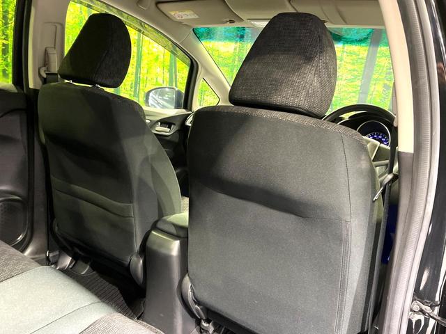 フィット １３Ｇ・Ｆパッケージ　コンフォートエディション　ＳＤナビ　バックカメラ　禁煙車　ＬＥＤヘッドライト　ＥＴＣ　ドライブレコーダー　シートヒーター　フルセグＴＶ　Ｂｌｕｅｔｏｏｔｈ　スマートキー　プッシュスタート　オートエアコン（31枚目）