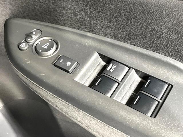 フィット １３Ｇ・Ｆパッケージ　コンフォートエディション　ＳＤナビ　バックカメラ　禁煙車　ＬＥＤヘッドライト　ＥＴＣ　ドライブレコーダー　シートヒーター　フルセグＴＶ　Ｂｌｕｅｔｏｏｔｈ　スマートキー　プッシュスタート　オートエアコン（38枚目）