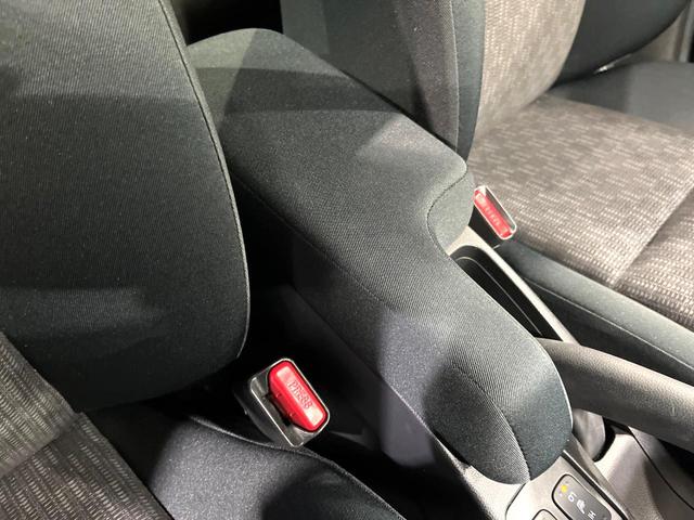 フィット １３Ｇ・Ｆパッケージ　コンフォートエディション　ＳＤナビ　バックカメラ　禁煙車　ＬＥＤヘッドライト　ＥＴＣ　ドライブレコーダー　シートヒーター　フルセグＴＶ　Ｂｌｕｅｔｏｏｔｈ　スマートキー　プッシュスタート　オートエアコン（55枚目）