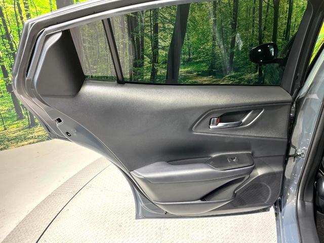 プリウス Ｚ　純正１２．３型ナビ　全周囲カメラ　１００Ｖ電源　２．０ＥＴＣ　電動リアゲート　前席シートエアコン　パワーシート　ドラレコ　コーナーセンサー　スマートキー　ＬＥＤヘッドライト　禁煙車　純正アルミホイール（47枚目）