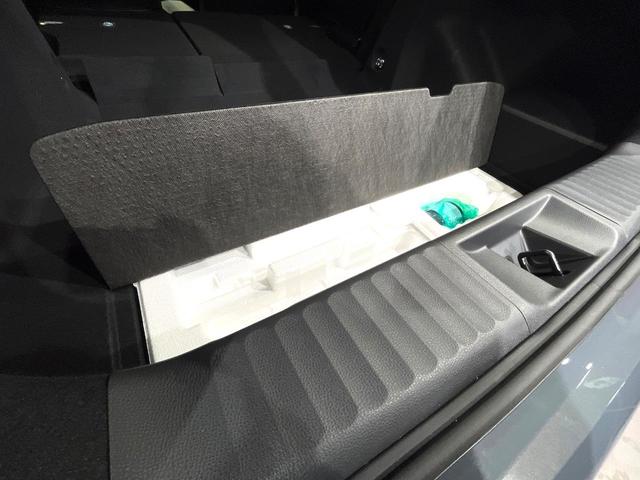 プリウス Ｚ　純正１２．３型ナビ　全周囲カメラ　１００Ｖ電源　２．０ＥＴＣ　電動リアゲート　前席シートエアコン　パワーシート　ドラレコ　コーナーセンサー　スマートキー　ＬＥＤヘッドライト　禁煙車　純正アルミホイール（49枚目）