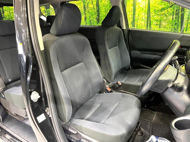 シエンタ Ｇ　純正ナビ　バックカメラ　両側電動スライドドア　禁煙車　スマートキー　ＬＥＤヘッドライト　Ｂｌｕｅｔｏｏｔｈ接続　オートマチックハイビーム　衝突軽減装置　オートエアコン　フルセグＴＶ（8枚目）