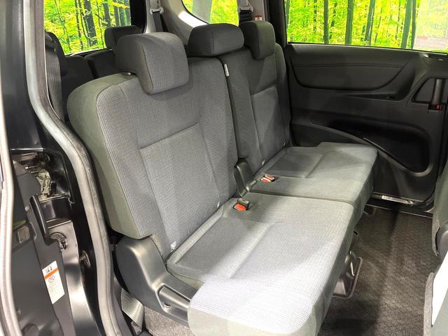 シエンタ Ｇ　純正ナビ　バックカメラ　両側電動スライドドア　禁煙車　スマートキー　ＬＥＤヘッドライト　Ｂｌｕｅｔｏｏｔｈ接続　オートマチックハイビーム　衝突軽減装置　オートエアコン　フルセグＴＶ（9枚目）